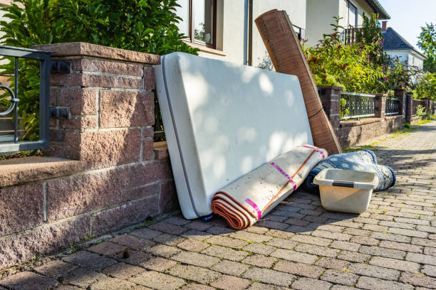 Trusted Seminole Manor, FL Junk Removal Services Experts